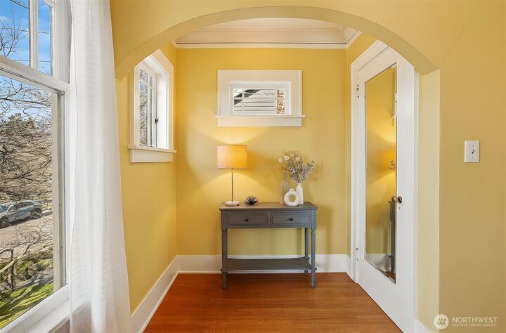 Property Photo:  7026  5th Avenue NW  WA 98117 