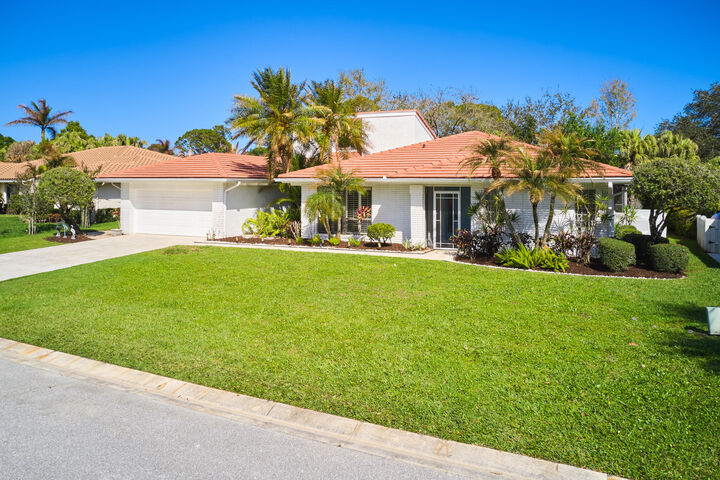 Property Photo:  2281 SW Starling Drive  FL 34990 