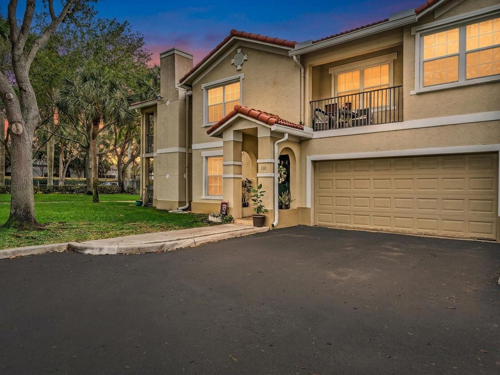 Property Photo:  110 Belmont Lane 110  FL 33068 