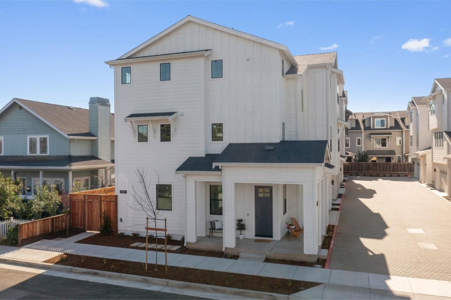 Property Photo:  101 Sunnyside Court  CA 95008 