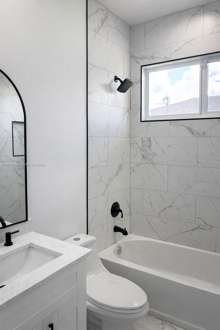 Property Photo:  3905 11th St SW  FL 33976 