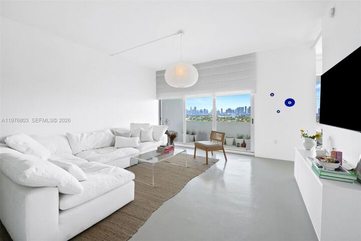 Property Photo:  3 Island Ave Ph-G  FL 33139 