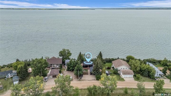 Property Photo:  635 Tobey Crescent  SK S0M 1X0 