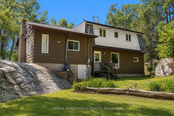 202 Folly Road — photo 1