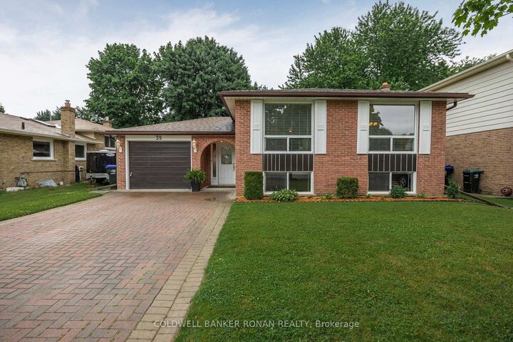 Photo de la propriété:  39 Mitchell Avenue  ON L9R 1C9 