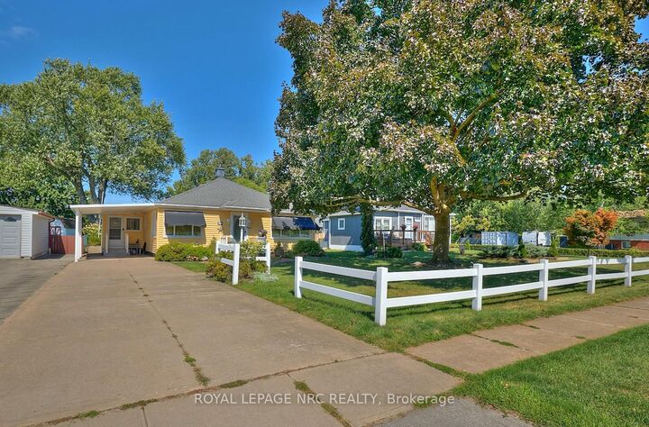 Property Photo: 4013 Welland Street ON L2G 6J7