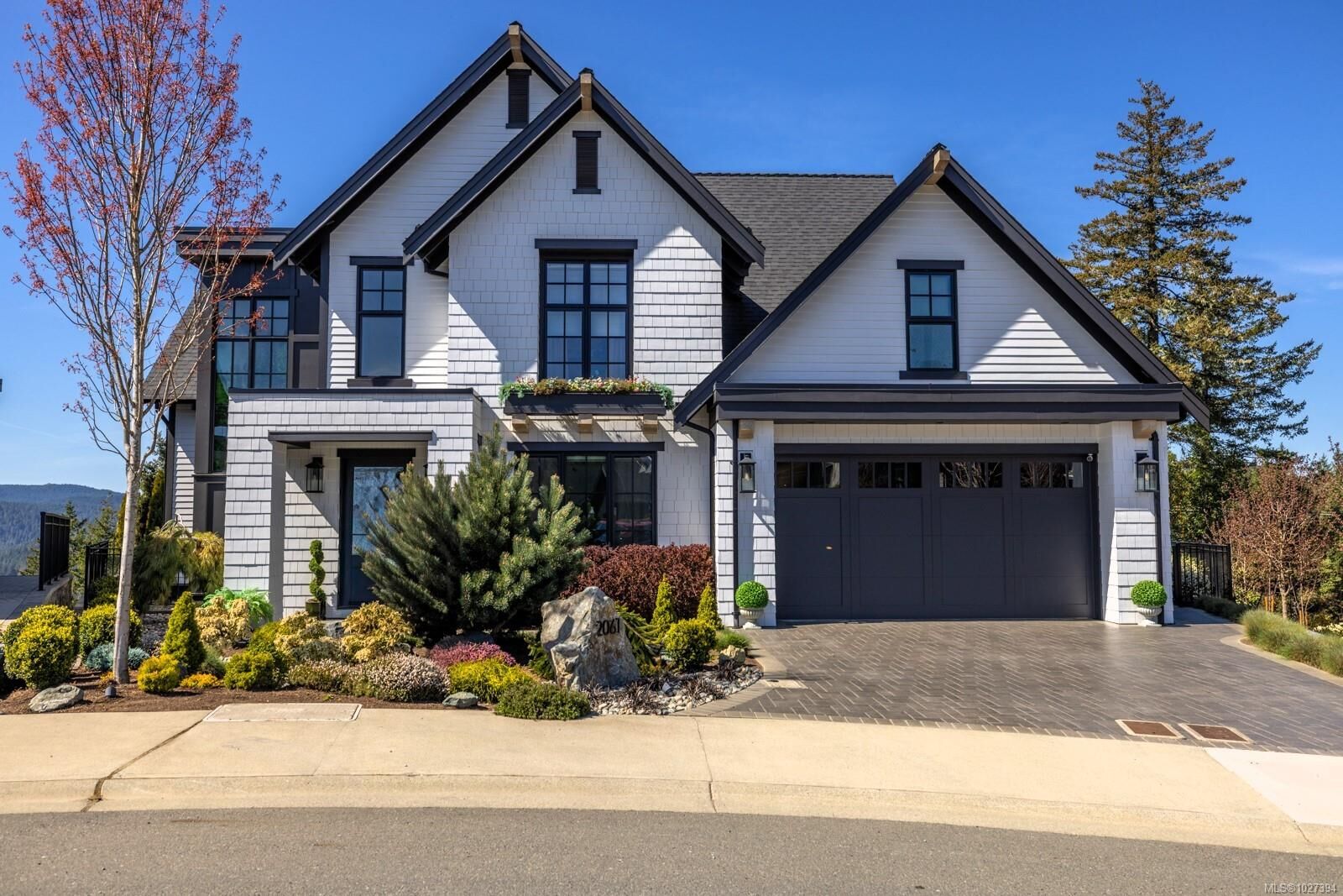 Property Photo:  2061 Pinehurst Terr  BC V9B 0T4 