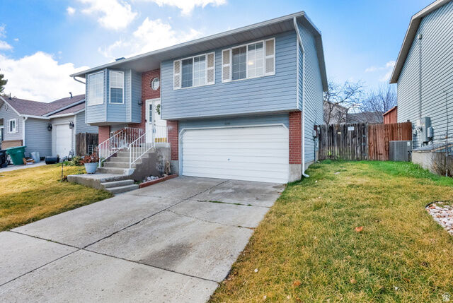 Property Photo: 6796 S Cyclamen Dr UT 84081