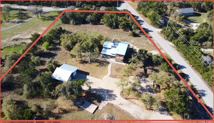 Property Photo:  5203 Cueva Drive  TX 78738 