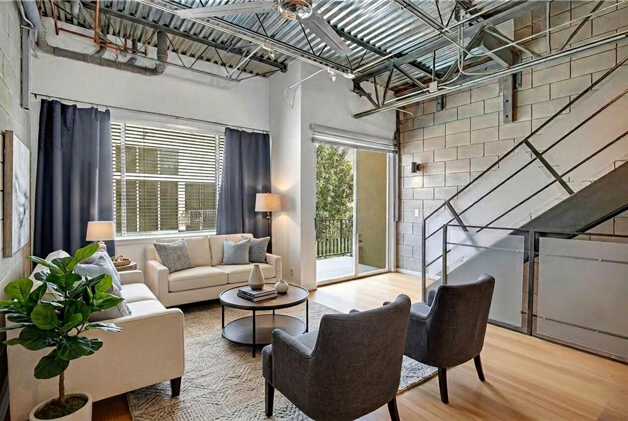 Property Photo:  4801 S Congress Avenue B2  TX 78745 