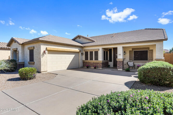 Property Photo:  19925 E Thornton Road  AZ 85142 