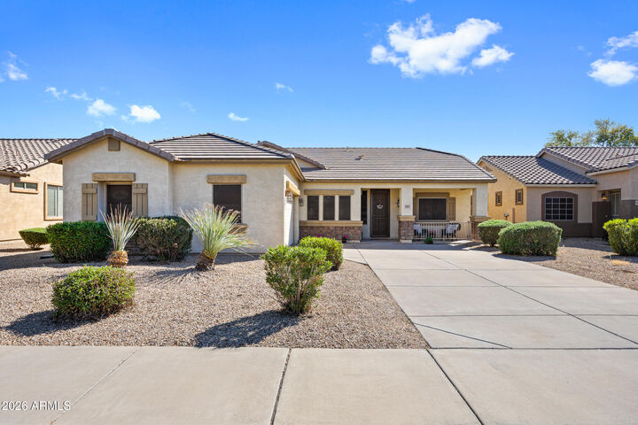Property Photo: 19925 E Thornton Road AZ 85142