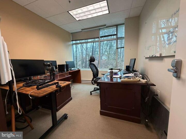 Property Photo:  1984 Isaac Newton Square W 205  VA 20190 