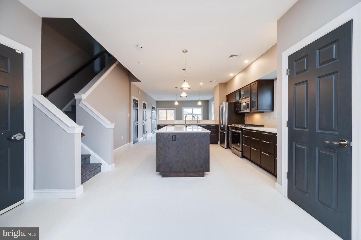 Property Photo:  1020 Penn Street B  PA 19602 