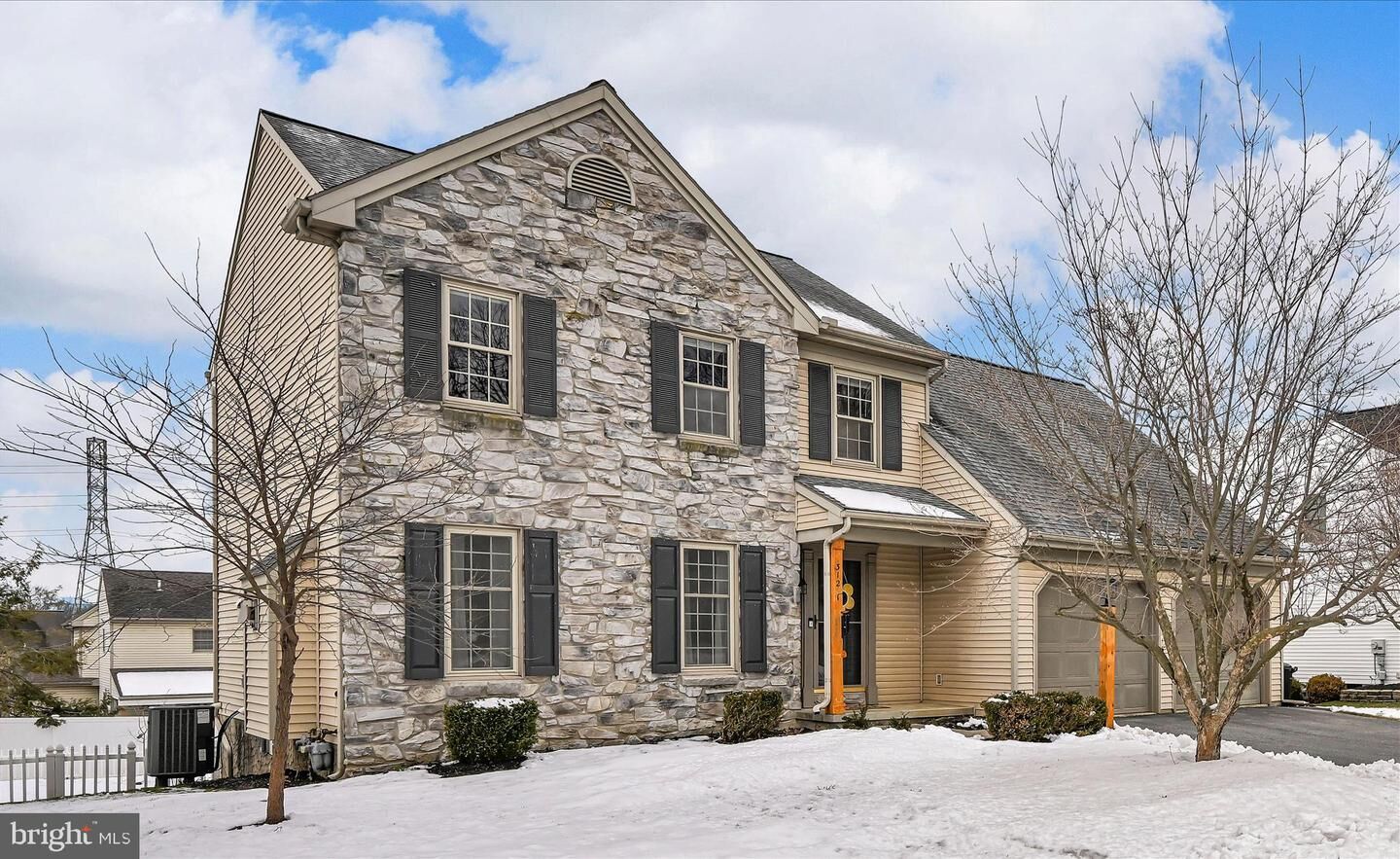 Property Photo:  312 Laurel Oak Lane  PA 17602 