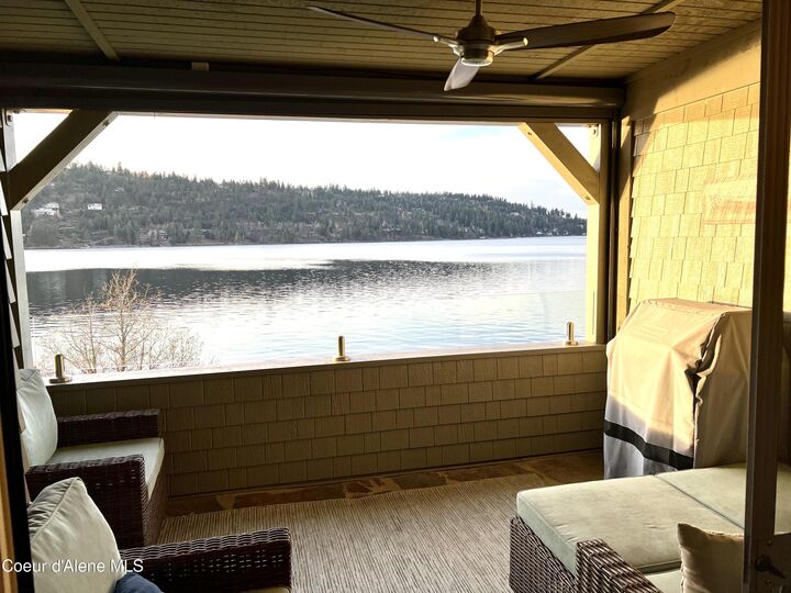 Property Photo:  4797 S Arrow Point Dr D105  ID 83833 