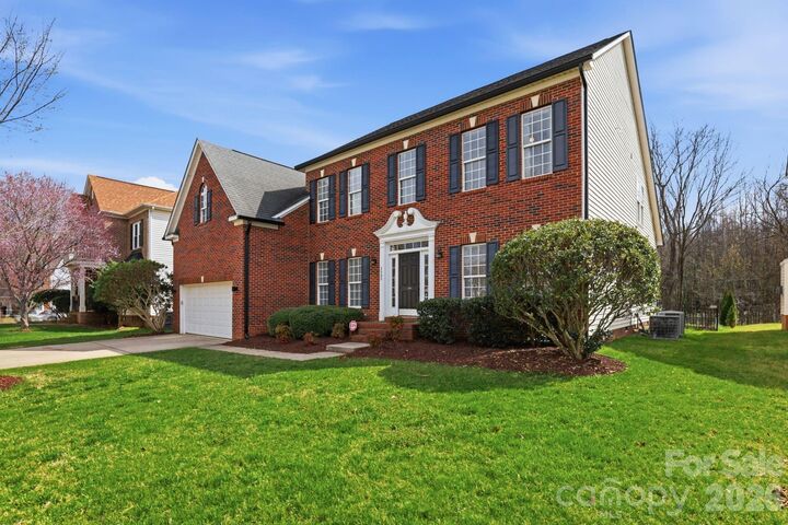 Property Photo:  3909 Meadow Green Drive  NC 28269 