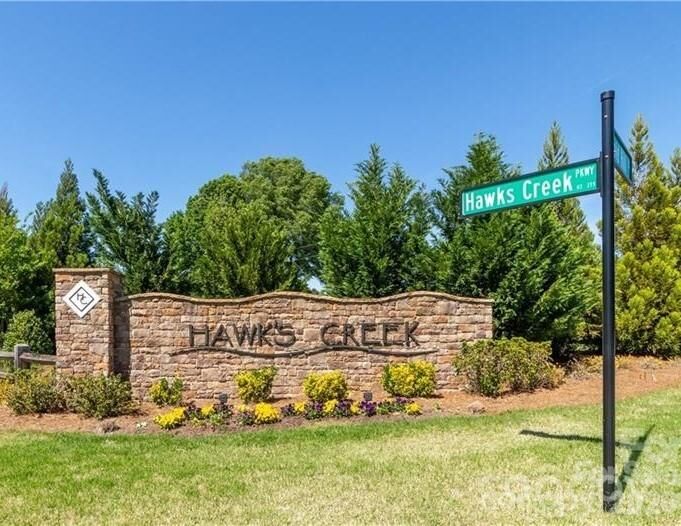 Property Photo:  226 Hawks Creek Parkway  SC 29708 