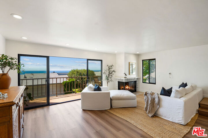 Property Photo:  6782 Shearwater Ln  CA 90265 