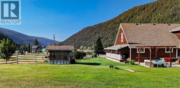 Property Photo: 114 Skye Blue Loop BC V0X 1W0
