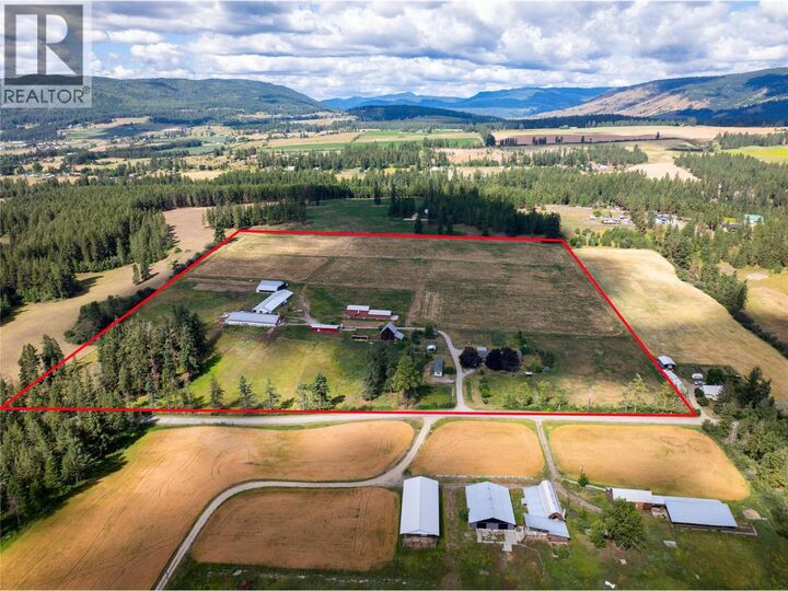 Property Photo: 4780 Sleepy Hollow Road BC V4Y 0T8