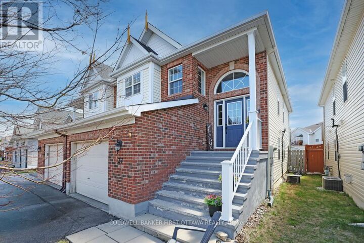 Property Photo:  37 Boulder Way  ON K2J 4R5 