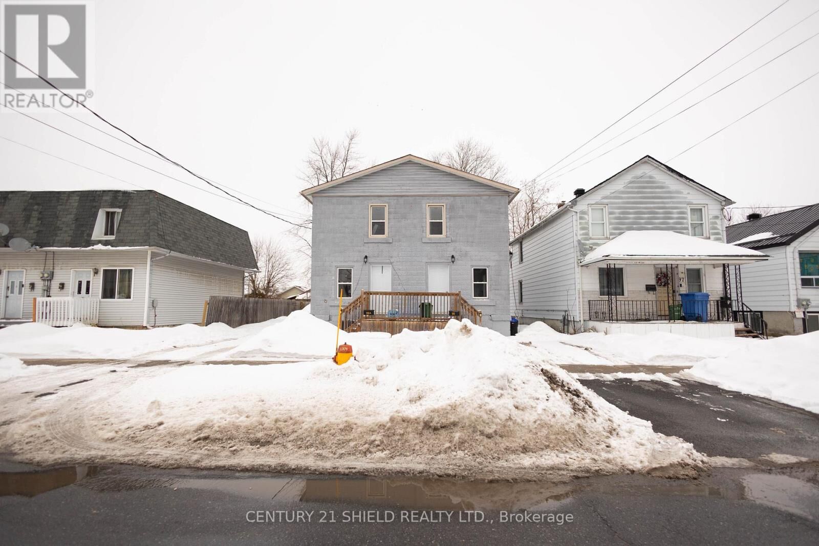 Photo de la propriété:  99 Lefebvre Avenue  ON K6H 5G6 