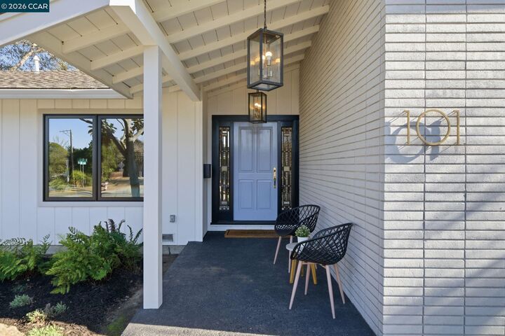 Property Photo:  101 Oxford Dr  CA 94556 