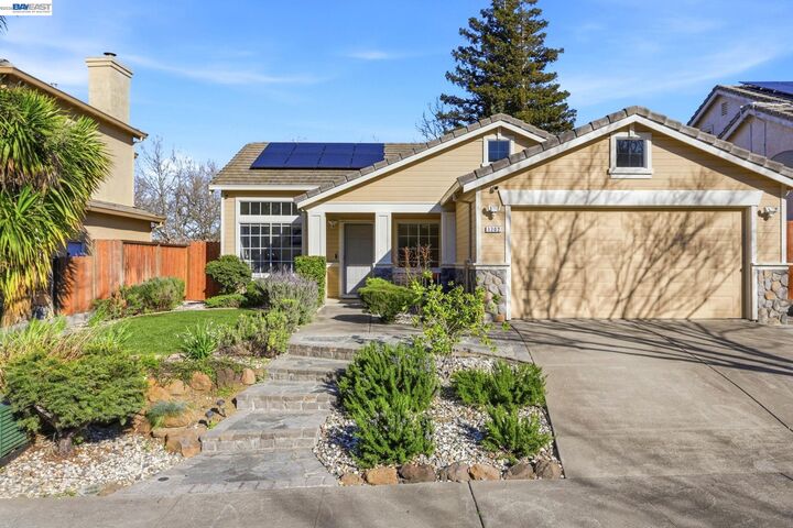 Property Photo:  1702 Highland Cir  CA 94534 