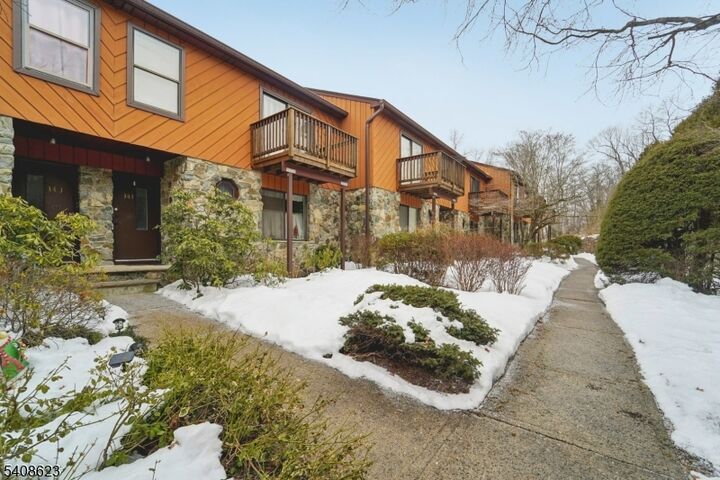 Property Photo:  14 Brookside Hts 14G  NJ 07465 