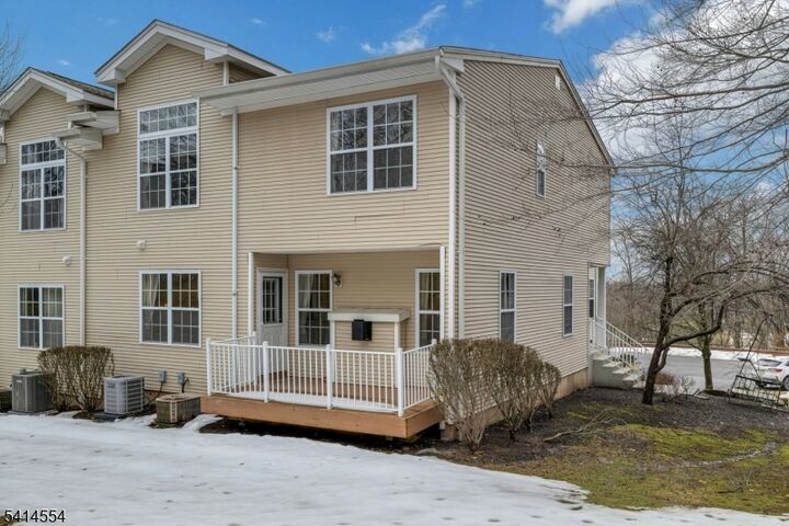 Property Photo:  24 Dudley Ct  NJ 08812 