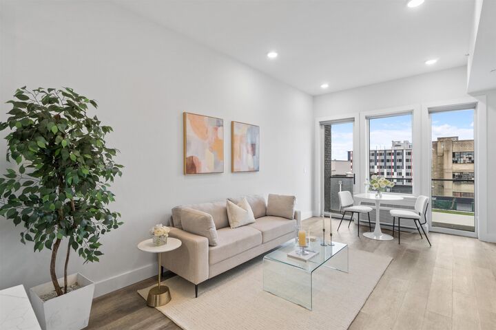 Property Photo:  412 Whiton St 402  NJ 07304 