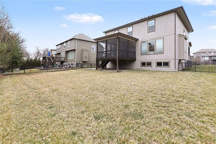 Property Photo:  4212 SW Stoney Brook Drive  MO 64082 