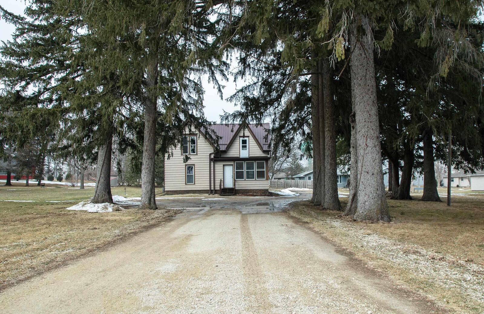 Property Photo:  104 W South Street  IA 50636 