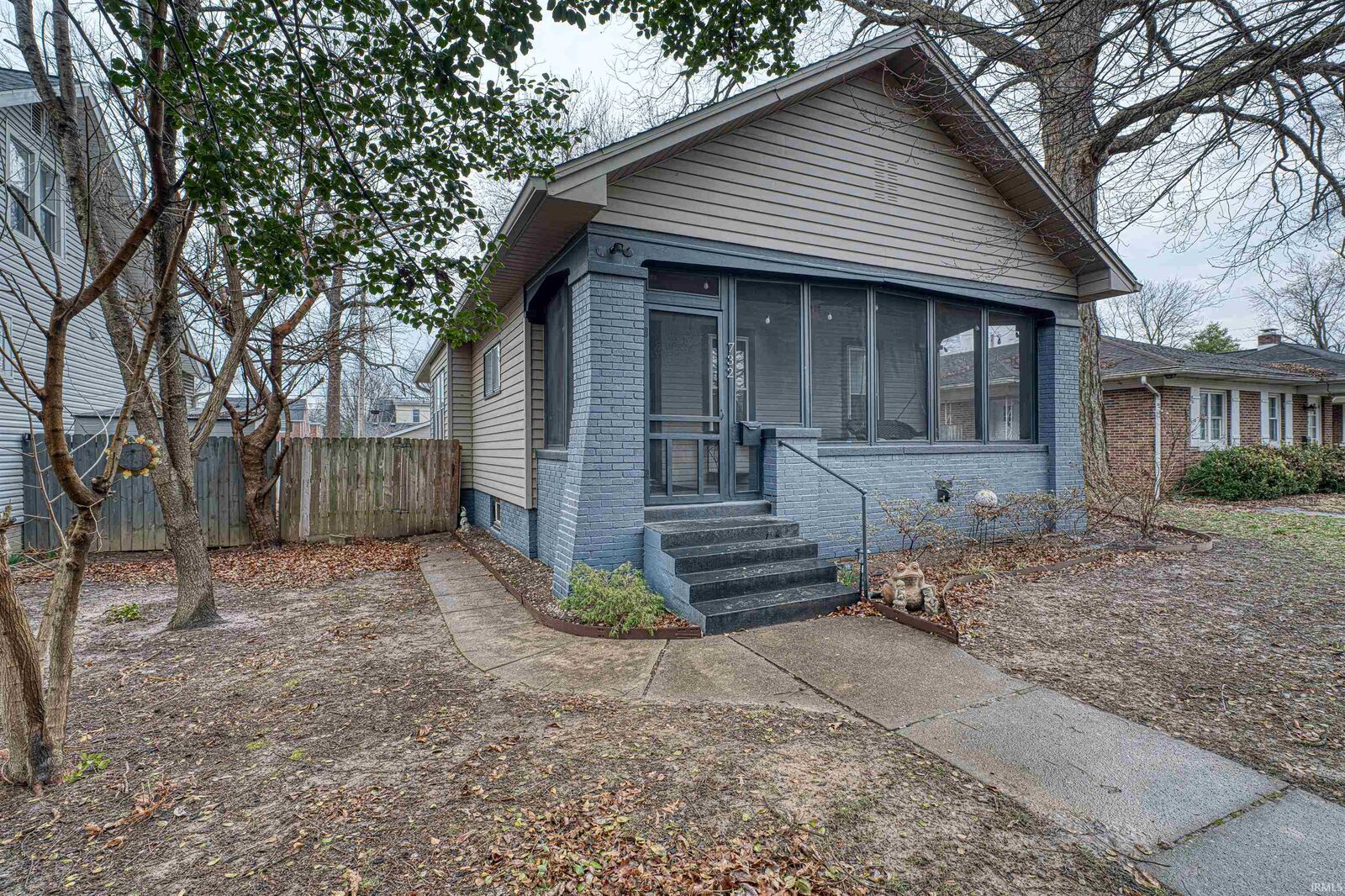 Property Photo:  732 S Norman Avenue  IN 47714 