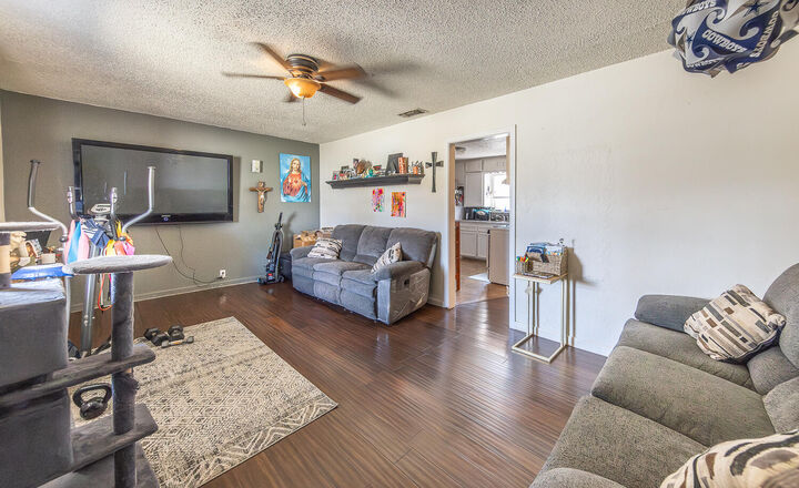 Property Photo:  6301 21st Street  TX 79407 