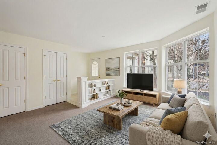 Property Photo:  2 Leeward Drive  NY 10927 