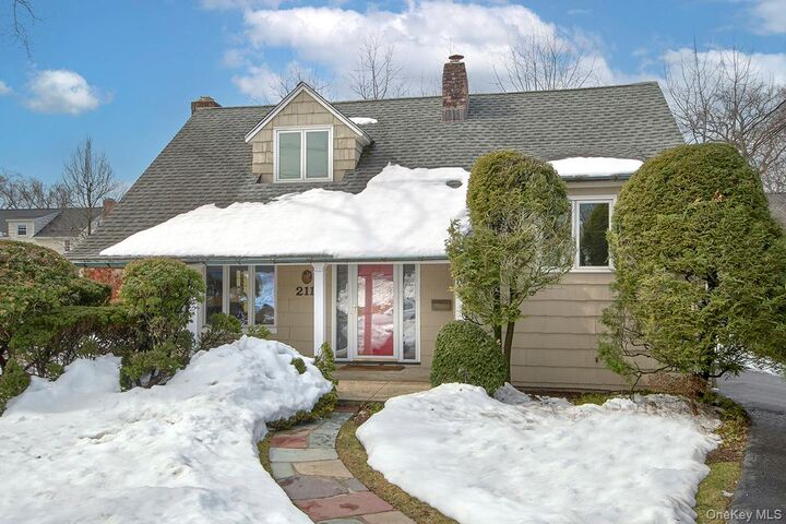 Property Photo:  211 Davis Avenue  NY 10605 