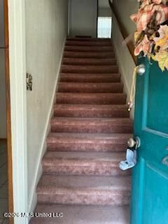 Property Photo:  2707 Montclair Avenue  MS 39567 