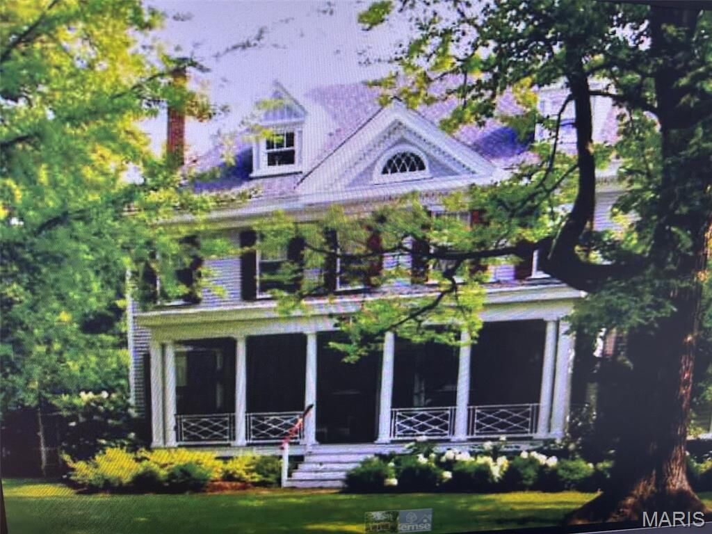 Property Photo:  231 E Argonne Drive  MO 63122 