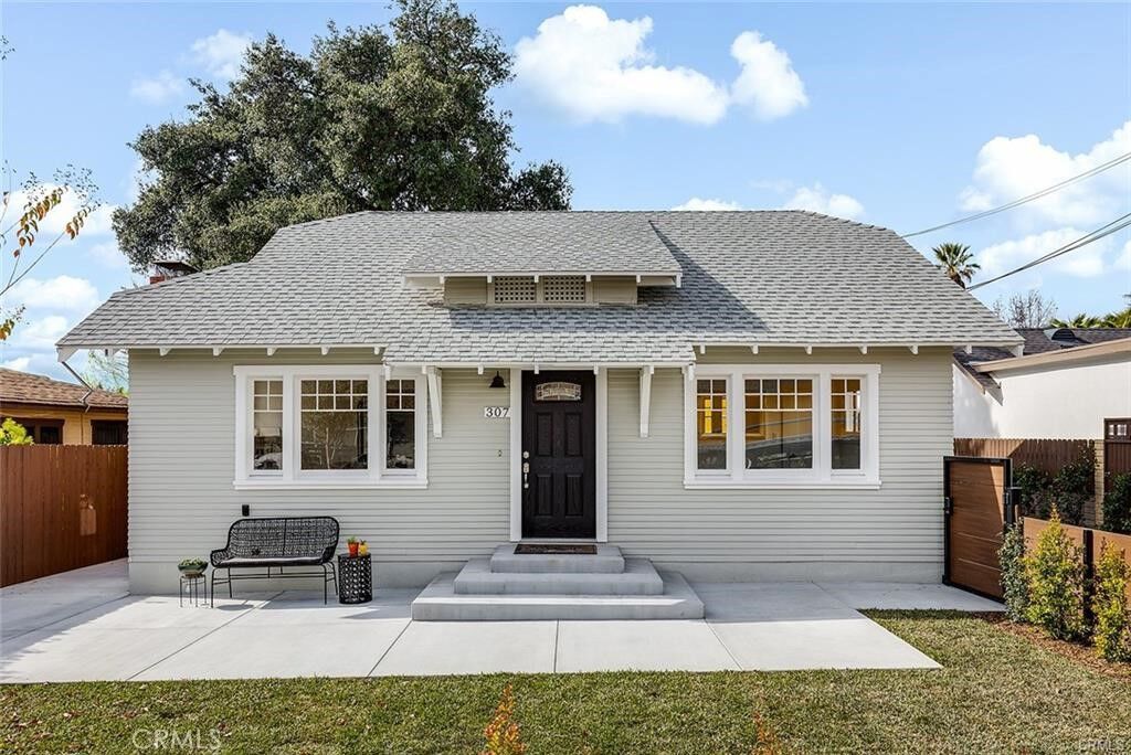 Property Photo:  307 S Alta Vista  CA 91016 