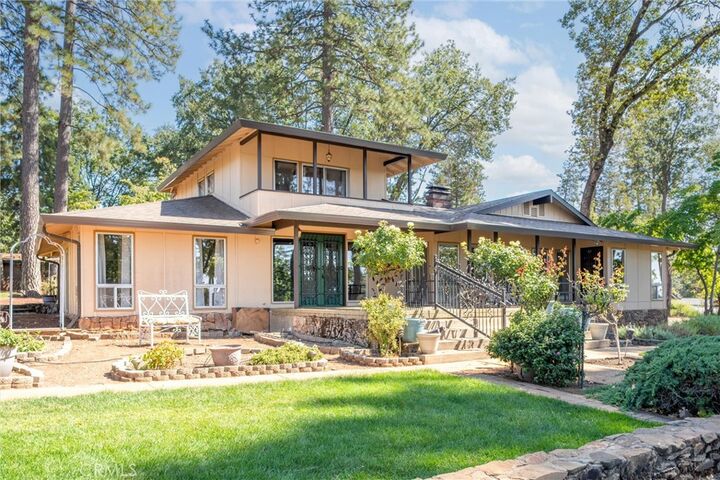 Property Photo:  6090 Rossi Way  CA 95969 
