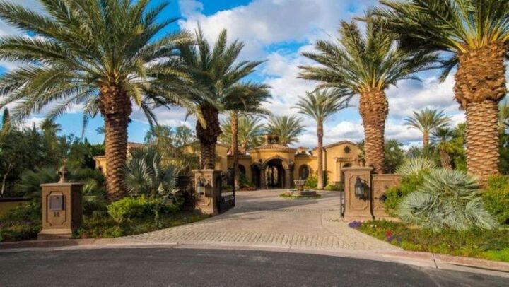 Property Photo:  14 Strauss Terrace  CA 92270 