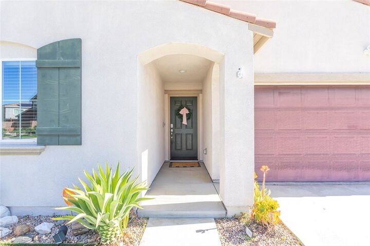 Property Photo:  29102 Larch  CA 92530 