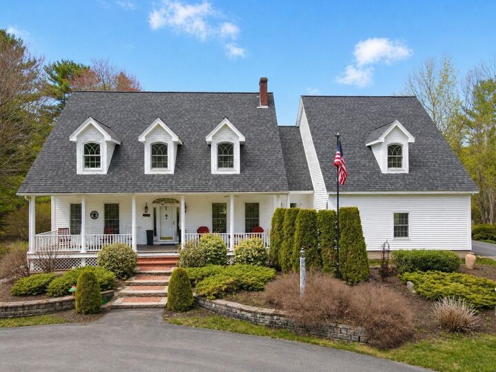 Property Photo:  25 Deer Hill Lane  ME 04444 