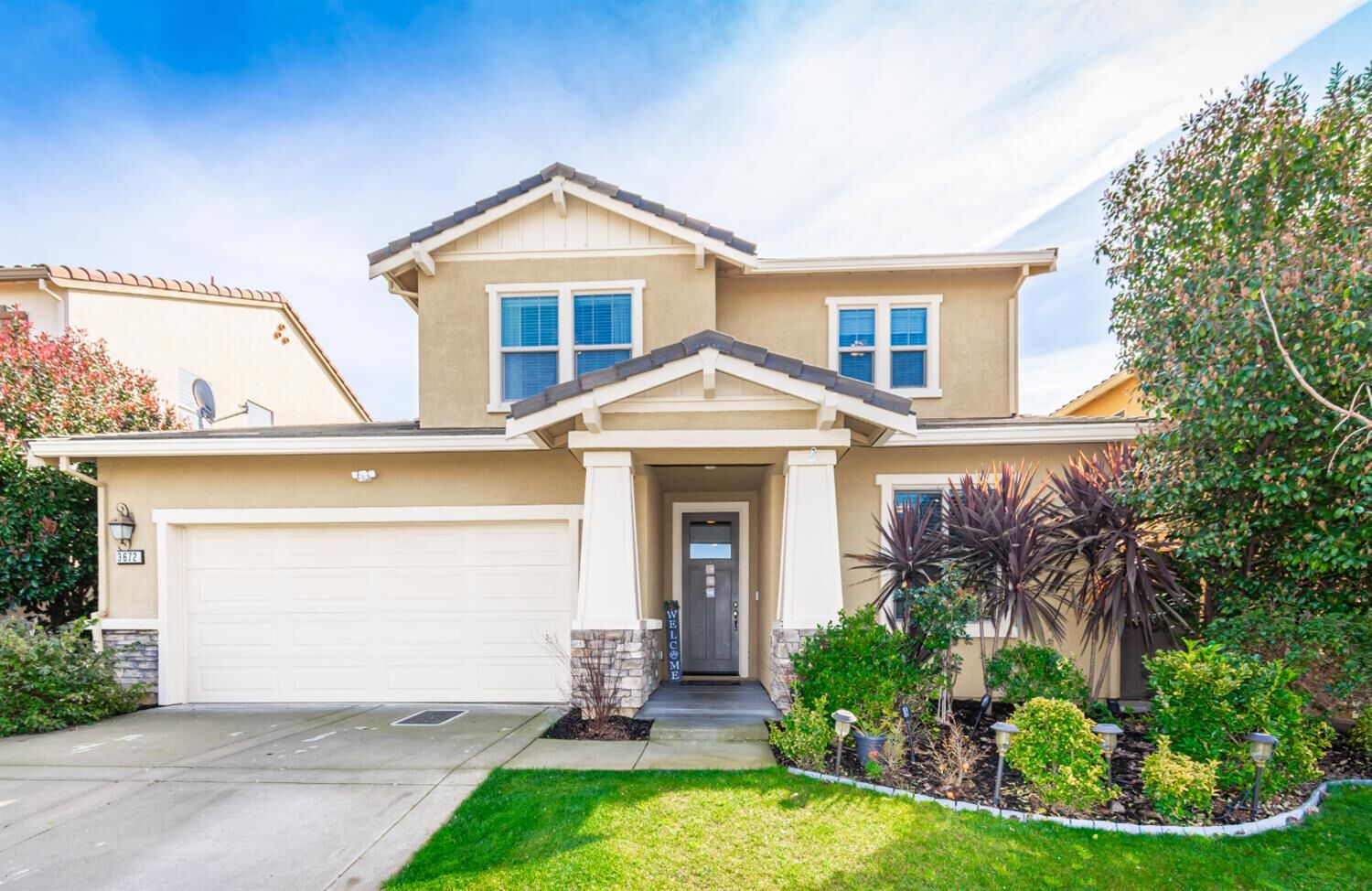 Property Photo:  3672 Rosecrest  CA 95762 