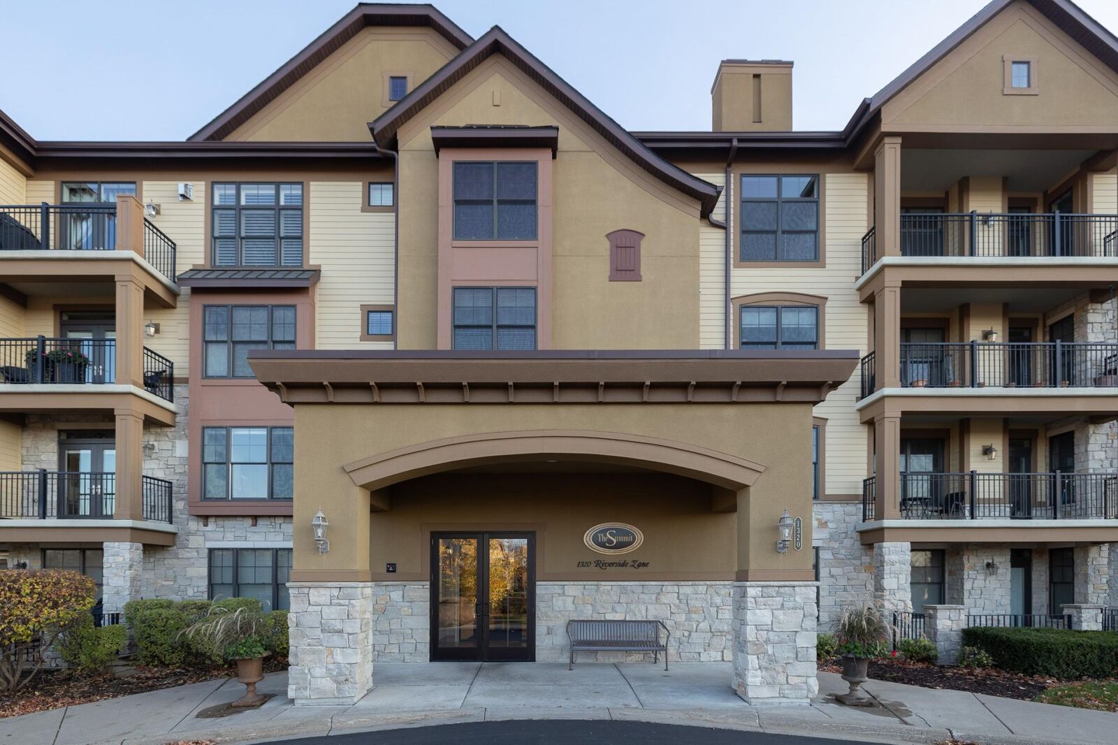 Property Photo: 1320 Riverside Lane 200 MN 55118