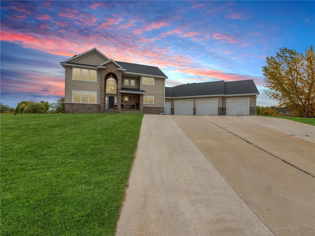 Property Photo:  1599 Donway Court NE  MN 56308 