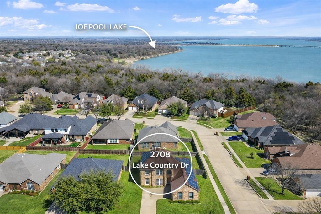Property Photo: 2708 Lake Country Drive TX 75052