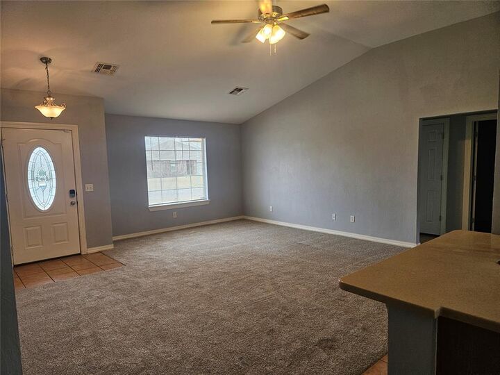 Property Photo: 1613 Sommerset Place OK 73521
